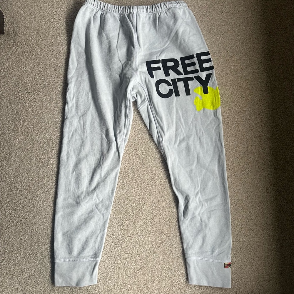 FreeCity crop sweats size M!